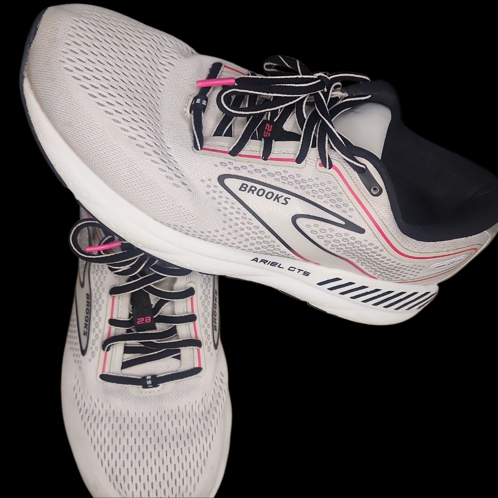 Women's Ariel GTS 23 Size 9.5 Medium B - Picture 5 of 8